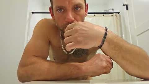 8inchwhiteboy88 online show from February 25, 5:06 am