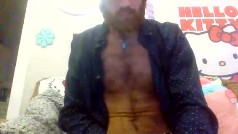 Snapshot of 90210screamer chatting on February 22, 11:35 am 90210screamer online show from February 22, 11:35 am