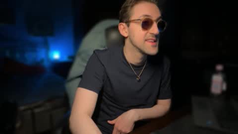 91stefisexy91 online show from March 27, 8:08 pm