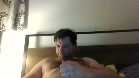 Snapshot of 95jam95 chatting on December 10, 12:38 pm 95jam95 online show from December 10, 12:38 pm