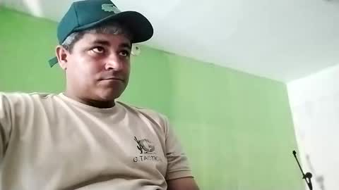 Snapshot of 9vinhocamshow chatting on March 16, 3:49 pm 9vinhocamshow online show from March 16, 3:49 pm