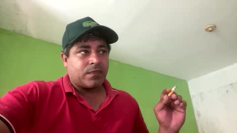 Snapshot of 9vinhocamshow chatting on April 13, 11:16 am 9vinhocamshow online show from April 13, 11:16 am