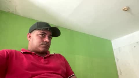 Snapshot of 9vinhocamshow chatting on April 16, 11:44 am 9vinhocamshow online show from April 16, 11:44 am