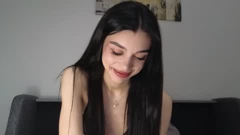 Snapshot of 9west chatting on June 26, 1:15 pm KARINA online show from June 26, 1:15 pm