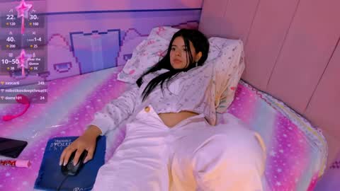 Alice  online show from December 20, 8:49 am