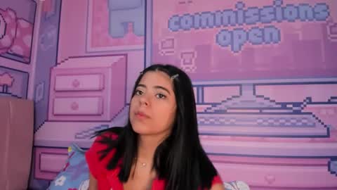 Alice  online show from February 5, 6:12 pm