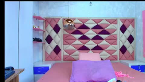 Snapshot of _abby_rouss chatting on September 16, 3:07 am abby rouss online show from September 16, 3:07 am