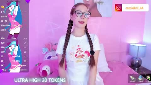 Snapshot of _abril77 chatting on April 16, 4:24 am Abril online show from April 16, 4:24 am