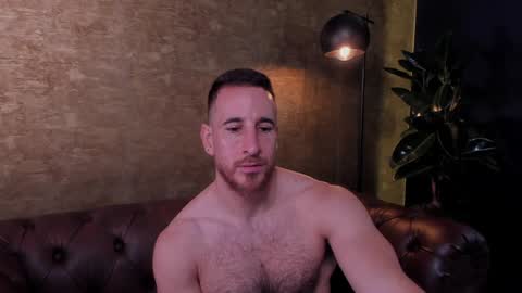 _adamcoper_ online show from December 11, 12:23 am