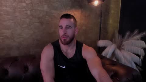 _adamcoper_ online show from February 3, 3:49 pm