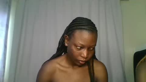 Snapshot of _africana4 chatting on April 6, 8:15 am africana4 online show from April 6, 8:15 am