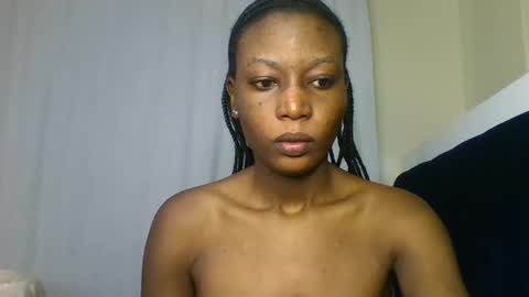 Snapshot of _africana4 chatting on April 25, 8:17 am africana4 online show from April 25, 8:17 am
