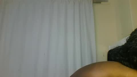 Snapshot of _africana4 chatting on May 12, 8:11 am africana4 online show from May 12, 8:11 am