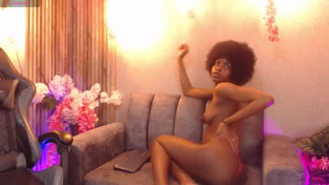 Alana online show from December 14, 4:12 pm