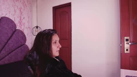 Snapshot of _alaia_collway_ chatting on January 19, 11:58 am Alaia online show from January 19, 11:58 am