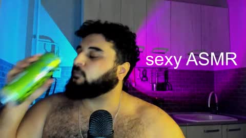 Alan online show from December 9, 9:48 pm
