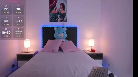 Snapshot of _alana_grey_ chatting on February 23, 12:57 pm _alana_grey_ online show from February 23, 12:57 pm