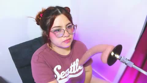 Alanna Monroe online show from June 14, 6:26 am