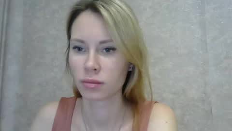 Snapshot of _alex1819 chatting on February 17, 7:05 am _alex1819 online show from February 17, 7:05 am