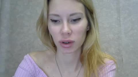 Snapshot of _alex1819 chatting on February 27, 7:30 am _alex1819 online show from February 27, 7:30 am