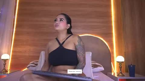 Snapshot of _alexaa_20 chatting on February 9, 11:47 am Alexa online show from February 9, 11:47 am