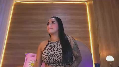 Snapshot of _alexaa_20 chatting on February 26, 12:15 pm Alexa online show from February 26, 12:15 pm