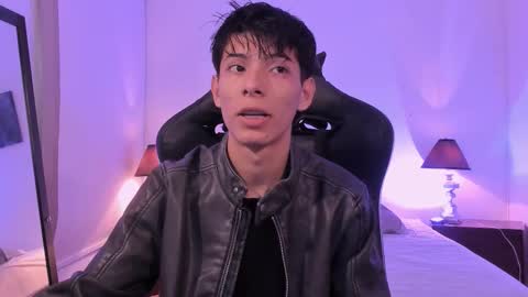 Snapshot of _alexandersawyer_ chatting on November 11, 12:27 pm Alexander online show from November 11, 12:27 pm