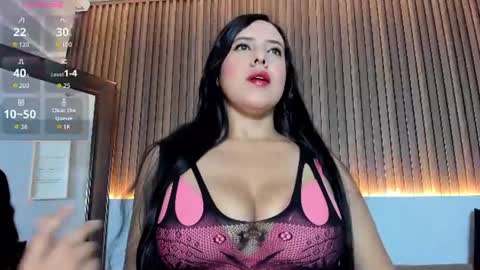    online show from July 22, 12:08 pm