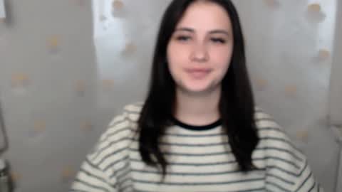 Snapshot of _alicecandy_ chatting on December 30, 1:25 pm Alice online show from December 30, 1:25 pm