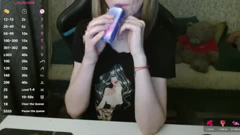 Snapshot of _alicecullen_ chatting on November 24, 3:34 pm AliceCullen online show from November 24, 3:34 pm