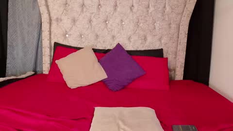 Amy    online show from February 24, 10:58 pm