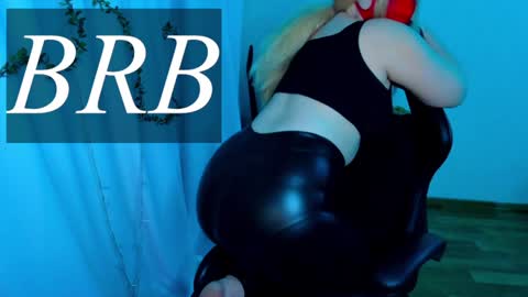 Amy NO NUDE MODEL online show from January 18, 12:04 pm