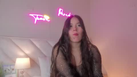 Snapshot of _angela_x chatting on January 19, 12:09 pm ngela online show from January 19, 12:09 pm