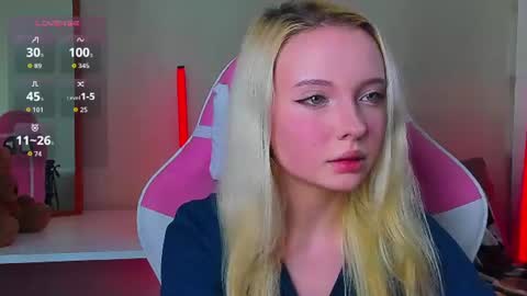 Snapshot of _angeldust_1 chatting on June 15, 2:03 am Emily online show from June 15, 2:03 am