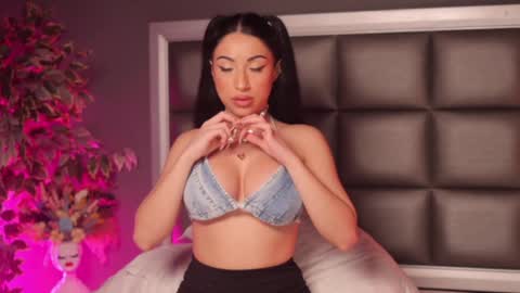 Anna online show from January 21, 11:34 pm