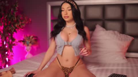 Anna online show from January 28, 8:26 pm