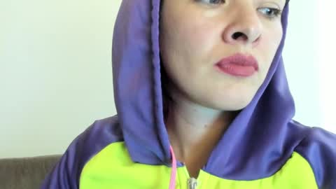 antonia online show from February 6, 9:49 pm