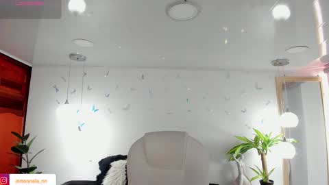 antonnela online show from March 19, 2:43 pm