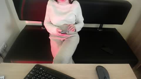 Arina online show from December 5, 2:36 pm