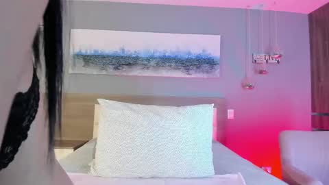 Ashly online show from October 26, 6:36 pm