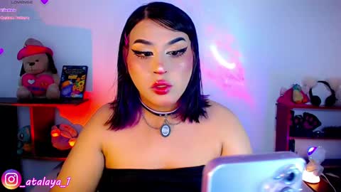 independent model atalaya online show from January 5, 3:43 am