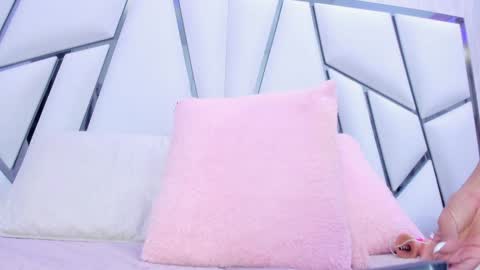 Aura online show from January 22, 4:23 am