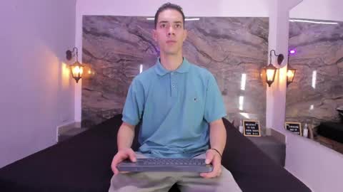 _axel_09 online show from May 10, 3:44 am