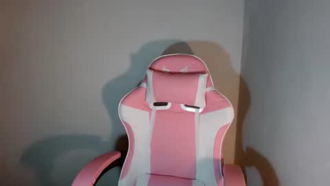 yesha3 online show from January 12, 11:54 pm