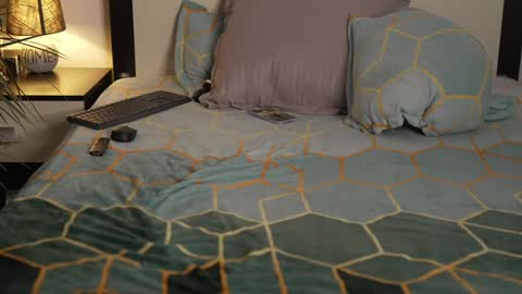 _ayya online show from December 8, 9:02 am