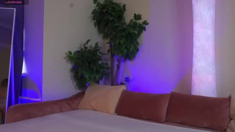 Jess online show from April 27, 3:26 am