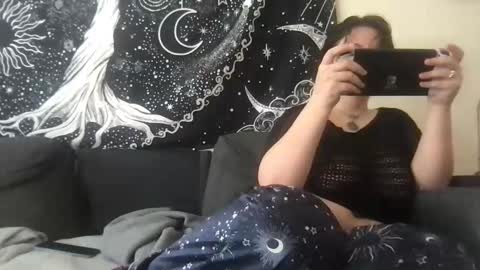 Snapshot of _bandit_b0y chatting on February 18, 6:37 pm bandit online show from February 18, 6:37 pm