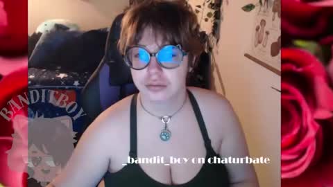 Snapshot of _bandit_b0y chatting on February 8, 7:23 am bandit online show from February 8, 7:23 am