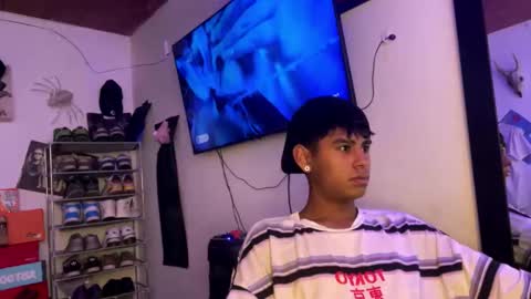 Snapshot of _billowy_ chatting on December 15, 8:13 pm _billowy_ online show from December 15, 8:13 pm