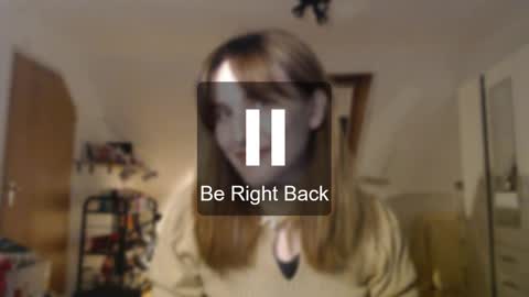 Snapshot of _biscotti_ chatting on March 7, 8:22 pm _biscotti_ online show from March 7, 8:22 pm